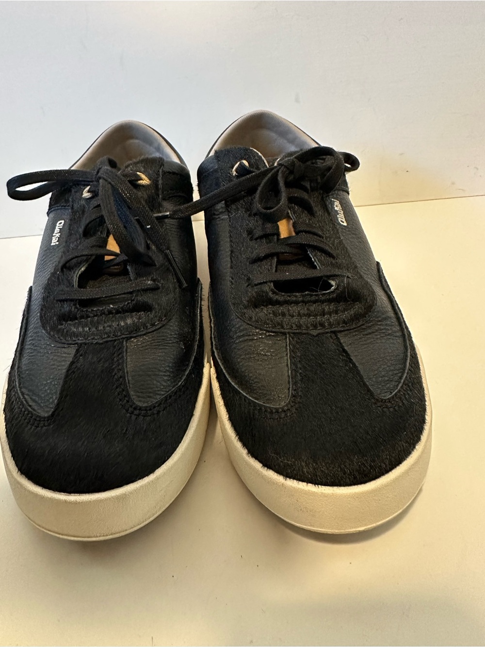 Olukai Ha'upu LEATHER Womens 9.5 Shoes Sneakers 20518-4040  EXCELLENT CONDITION!